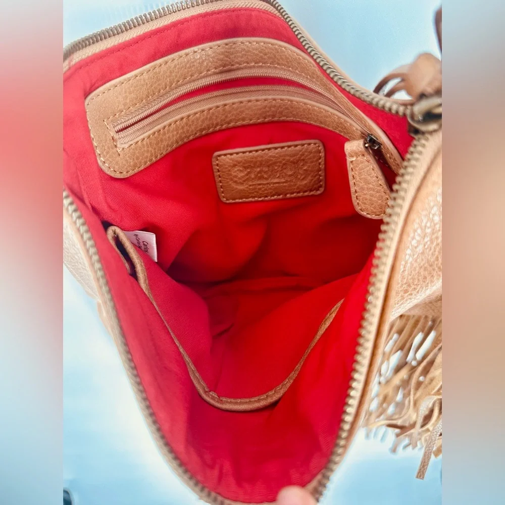 Carlos Santana Crossbody Bag Fringe Tan Brown Purse W/ Chain Strap New - Picture 6 of 7